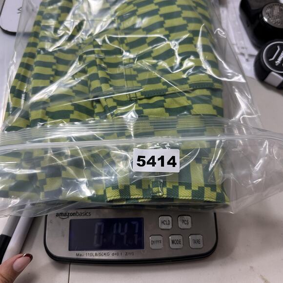 Lisa Says Gah Jeans Women 26 Robyn Wide Leg Vintage Rug Bocce Court Geometric - Picture 15 of 16